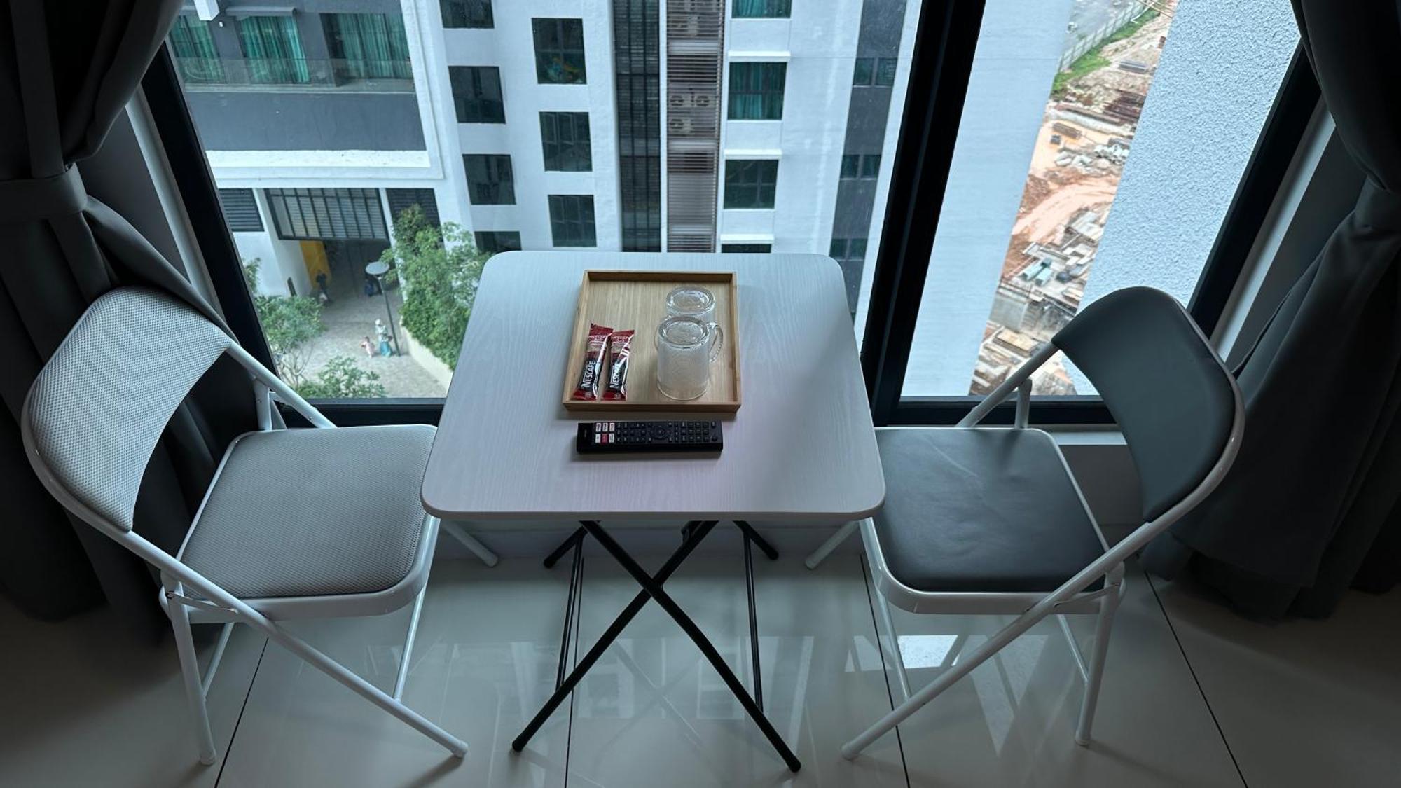 Cozy By Lh Apartment